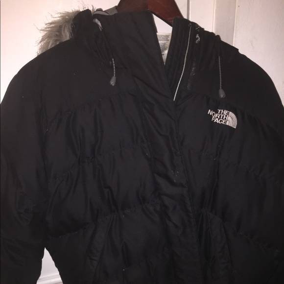 North face puffer jacket - Picture 5 of 5
